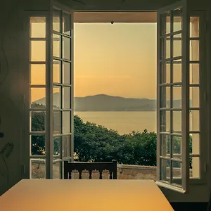 ***** Hotel La Ponche França