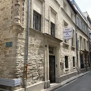 *** Hotel Le Médiéval França